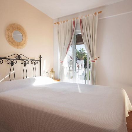 Salobreña Hostal San Juan מראה חיצוני תמונה