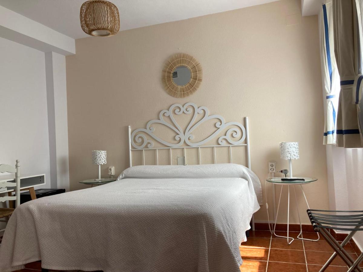 Salobreña Hostal San Juan מראה חיצוני תמונה