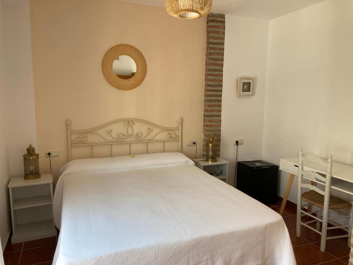 Salobreña Hostal San Juan מראה חיצוני תמונה