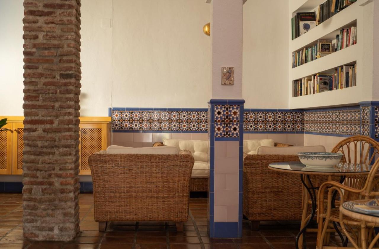 Salobreña Hostal San Juan מראה חיצוני תמונה